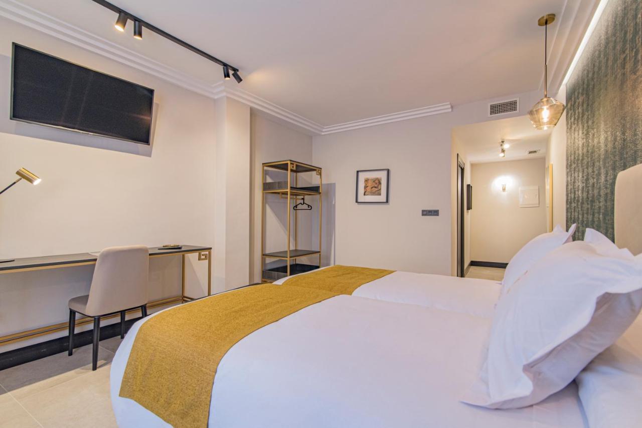 Vesci Faventia Hotel Huetor Tajar Exterior photo