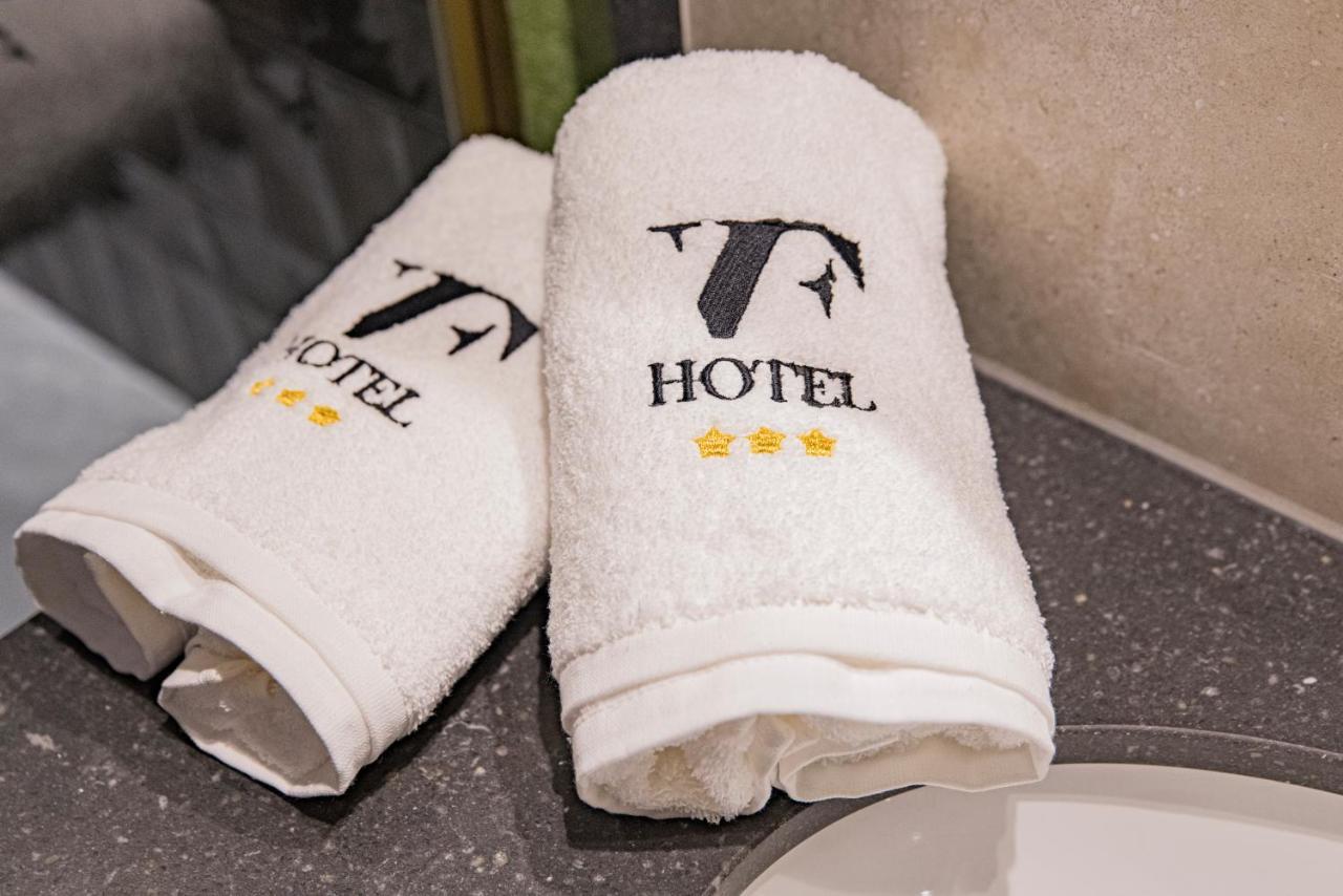 Vesci Faventia Hotel Huetor Tajar Exterior photo